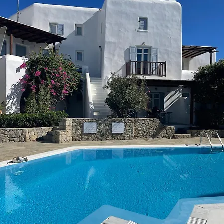 Cozy Cycladic , Close To Hébergement de vacances