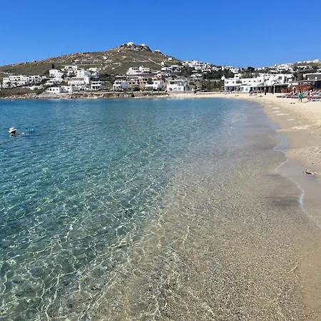 Cozy Cycladic , Close To