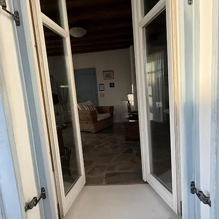 Cozy Cycladic , Close To Nyaraló *